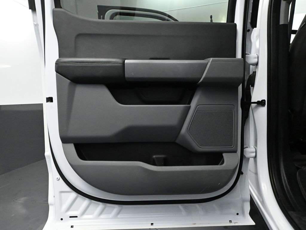 Used 2023 Ford F350 XLT w/ FX4 Off-Road Package image 34