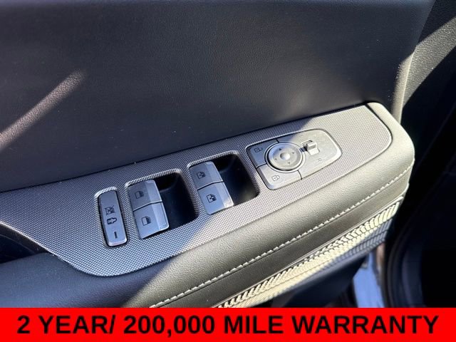 Used 2022 Hyundai Palisade Limited w/ Winter Package image 16