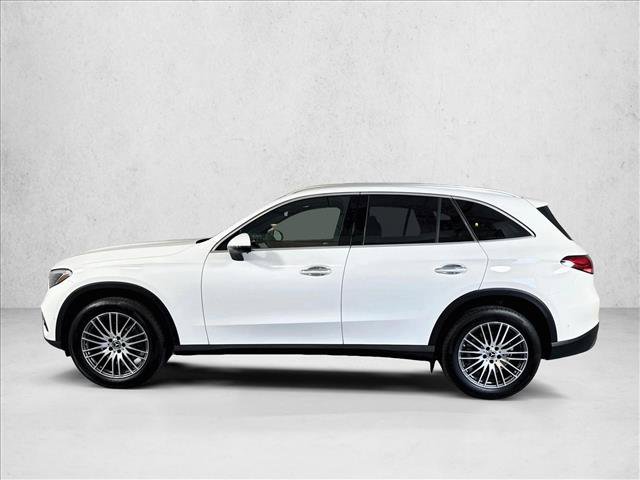 Used 2026 Mercedes-Benz GLC 300 4MATIC image 8