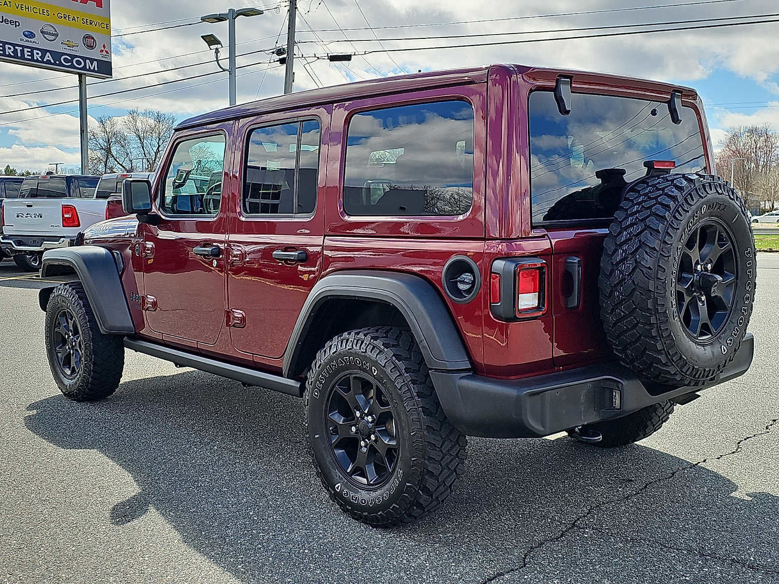 Used 2022 Jeep Wrangler Unlimited Sport image 4
