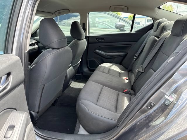 Used 2024 Nissan Altima 2.5 SV FWD image 34