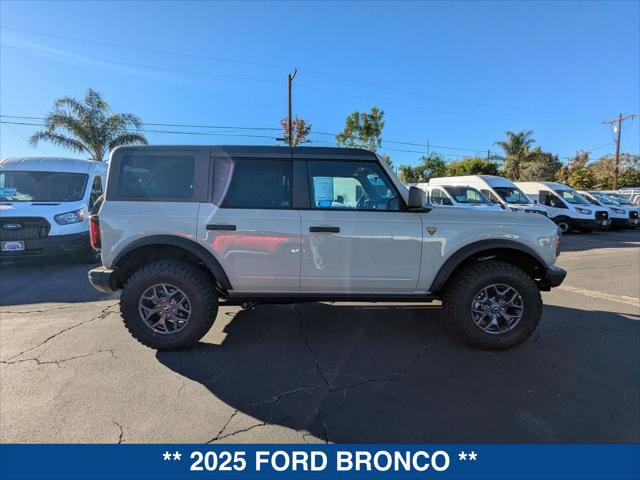 New 2025 Ford Bronco Badlands AWD/4WD image 6