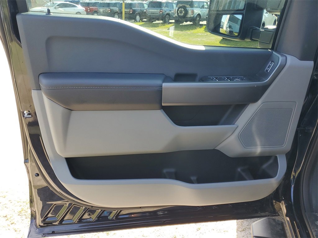 New 2025 Ford F250 XL w/ STX Appearance Package image 5