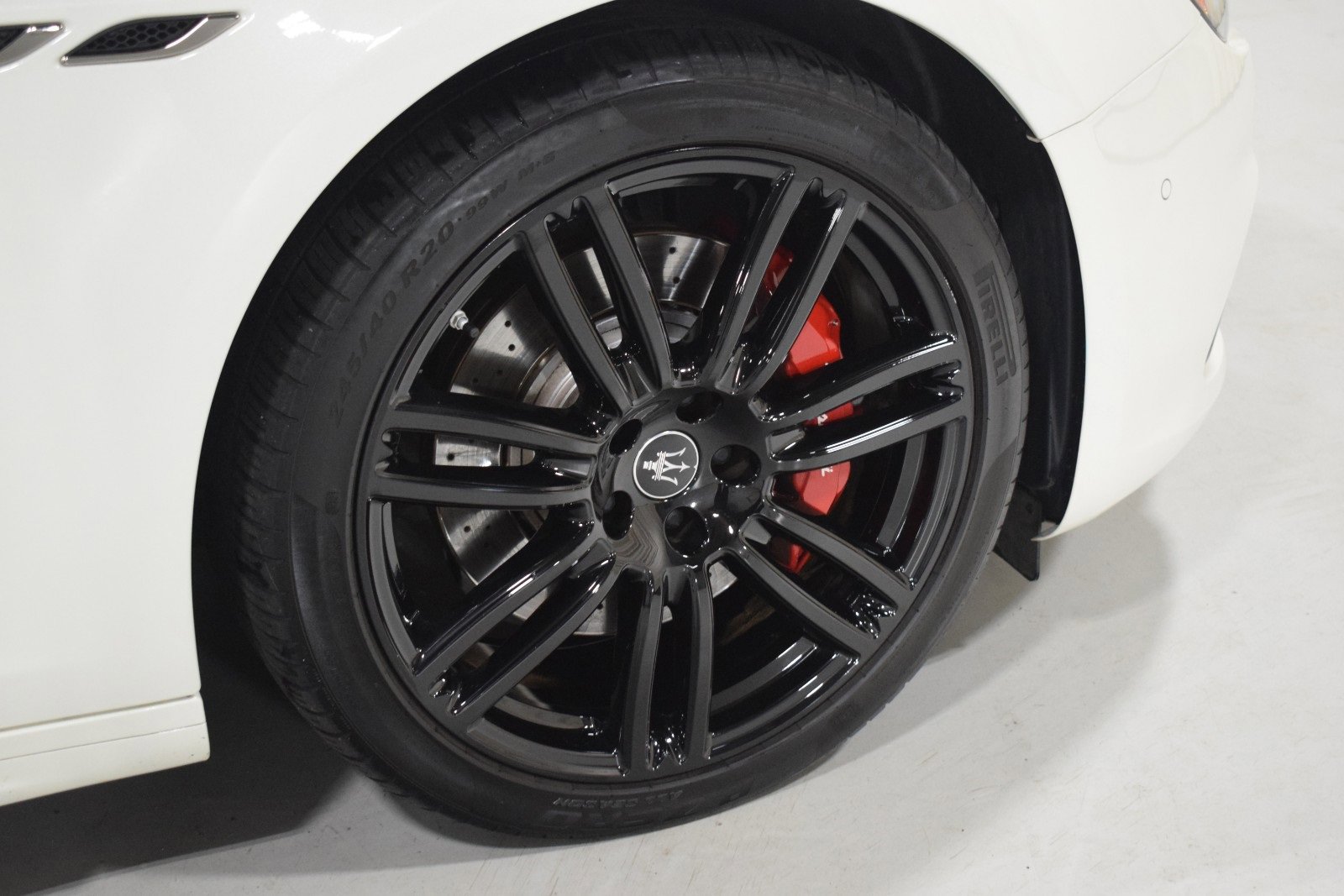 Certified 2022 Maserati Ghibli Modena Q4 image 17