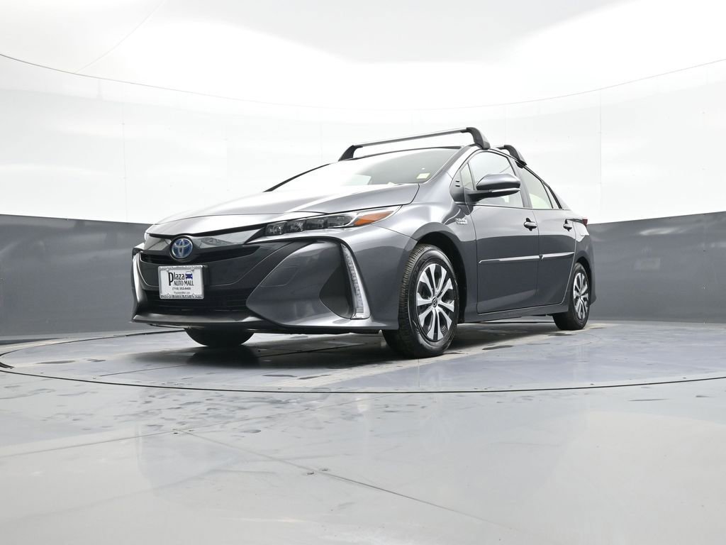 Certified 2022 Toyota Prius Prime XLE image 26