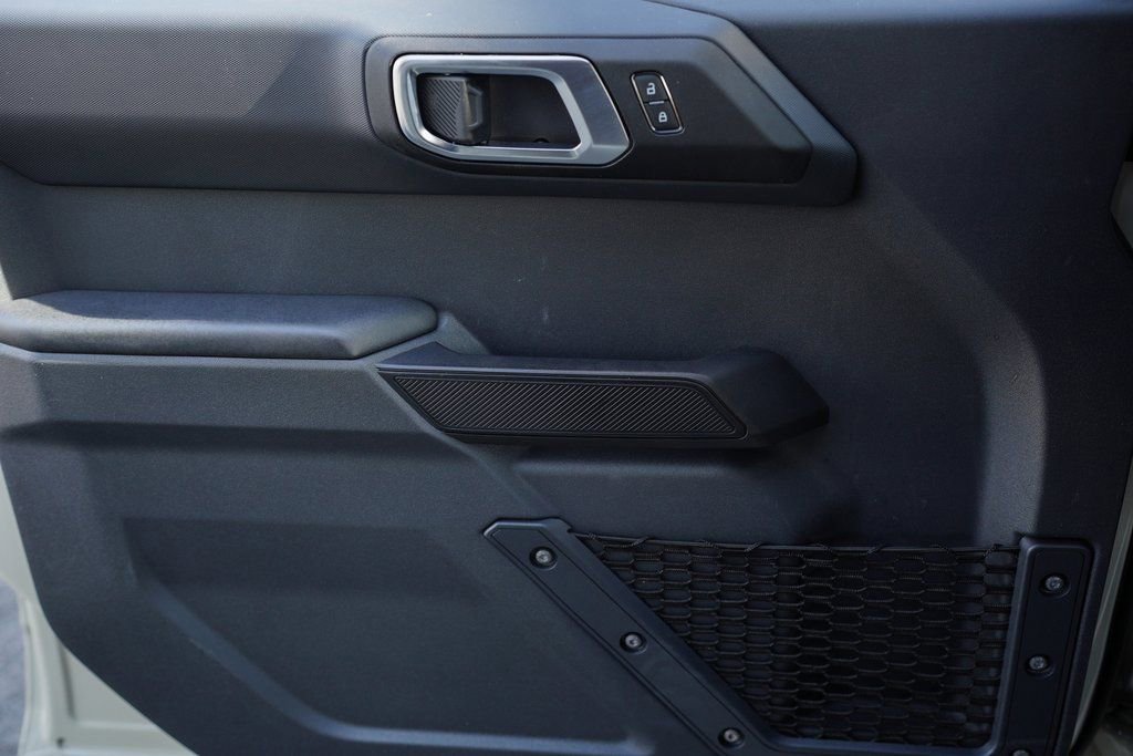 Used 2025 Ford Bronco Big Bend image 34