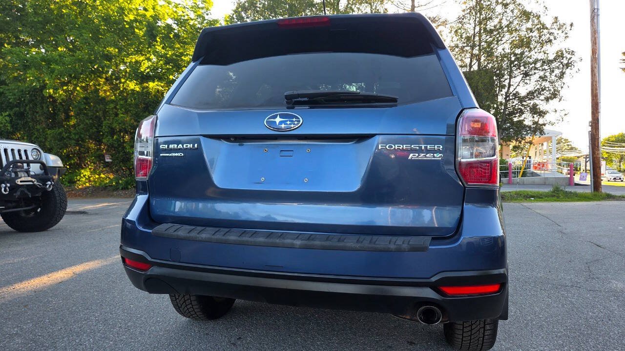 Used 2014 Subaru Forester 2.5i Limited AWD/4WD image 14