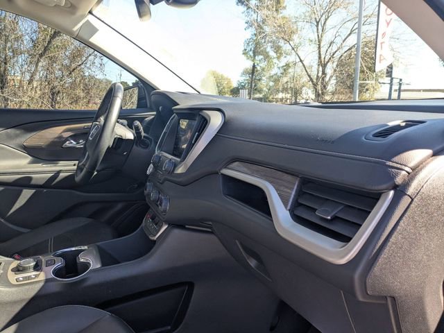 Used 2023 GMC Terrain Denali image 34