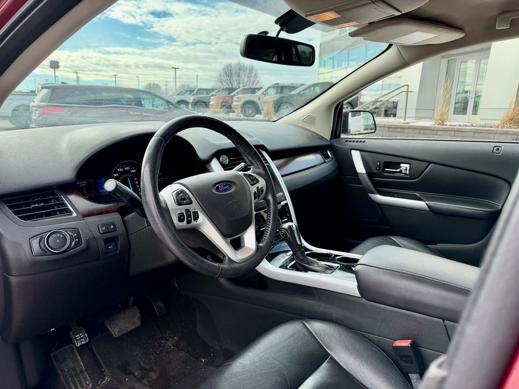 Used 2014 Ford Edge Limited w/ Driver Entry Package image 8
