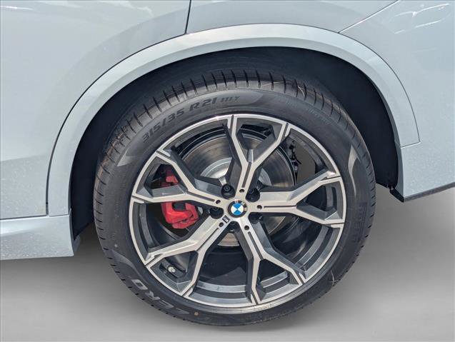 New 2026 BMW X5 xDrive40i w/ M Sport Package AWD/4WD image 9