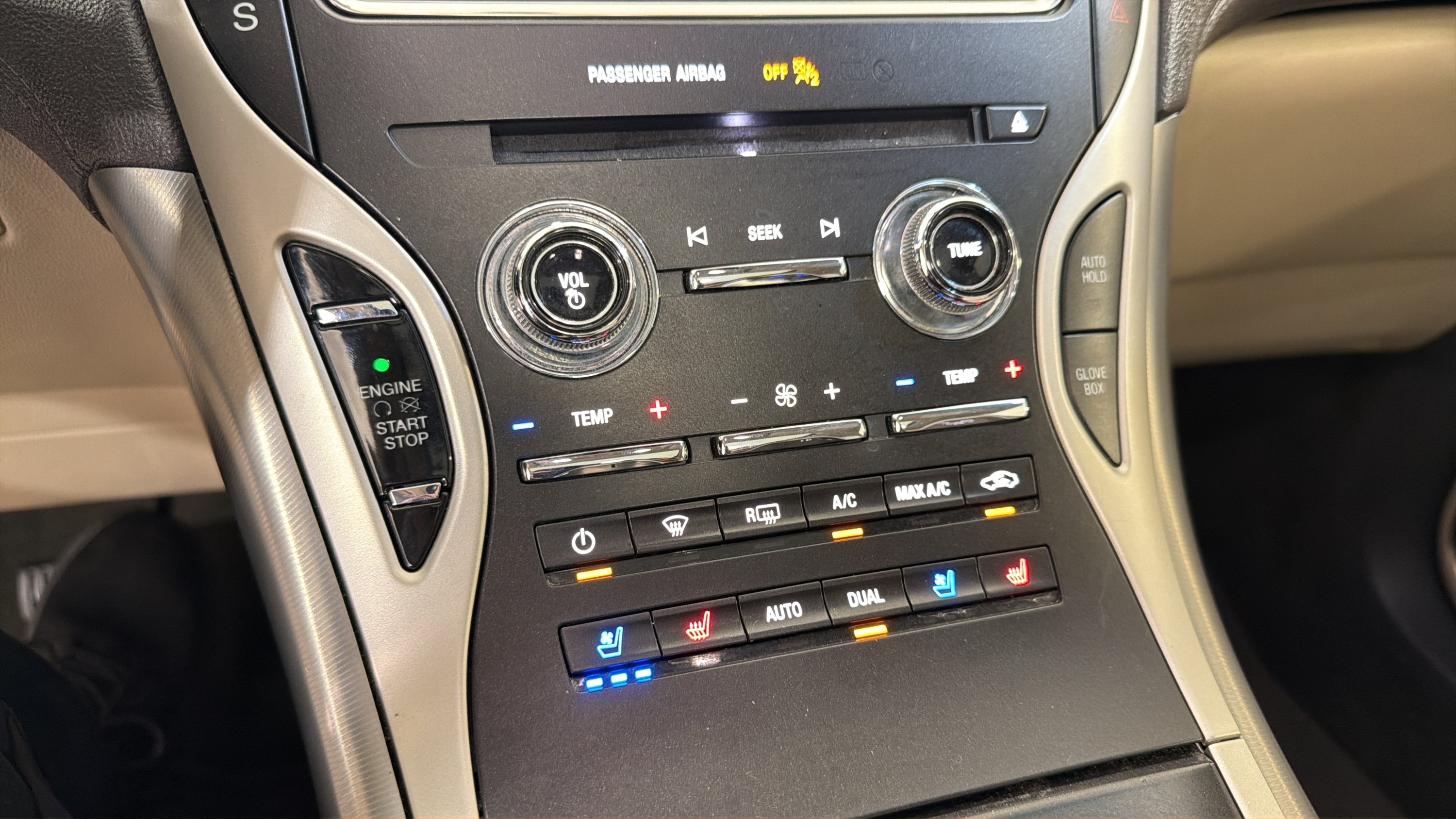 Used 2020 Lincoln Nautilus Reserve FWD image 19