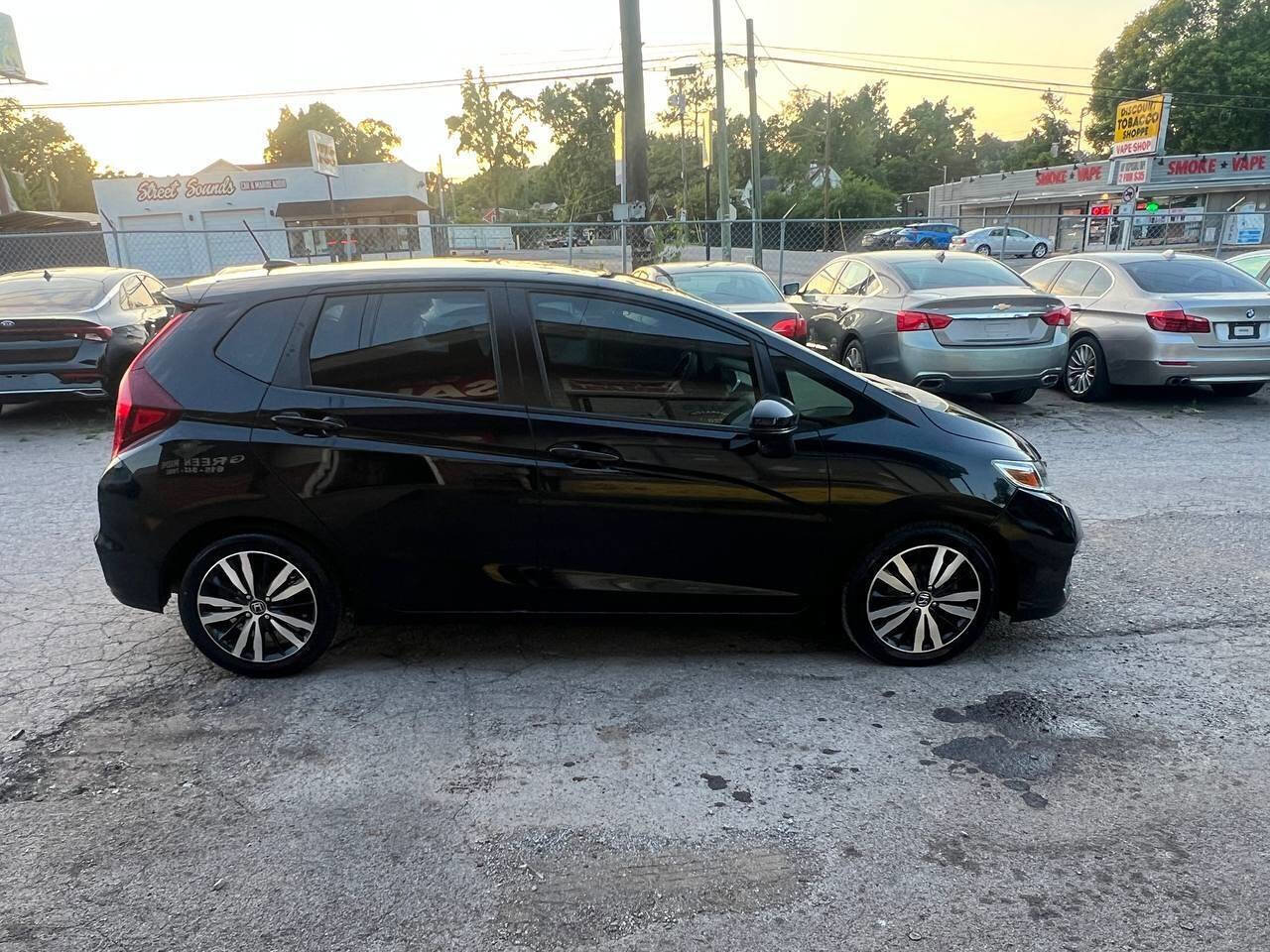 Used 2018 Honda Fit EX image 6