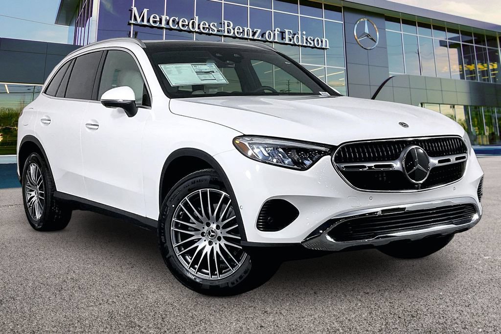 New 2026 Mercedes-Benz GLC 300 4MATIC video 1