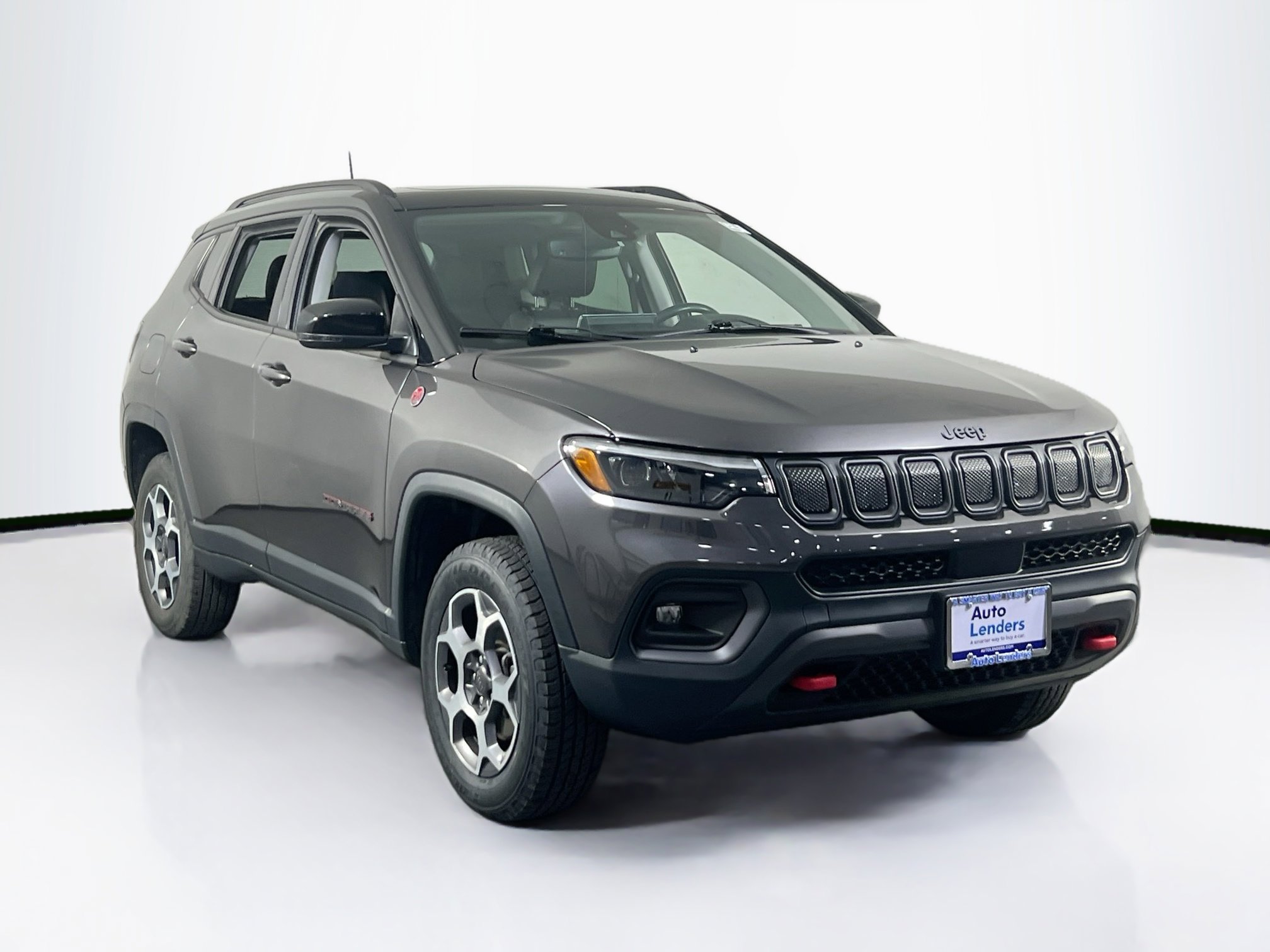 Used 2022 Jeep Compass Trailhawk w/ Trailhawk Elite Group image 3