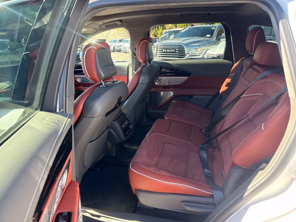 Certified 2024 Lincoln Nautilus Black Label AWD/4WD image 20