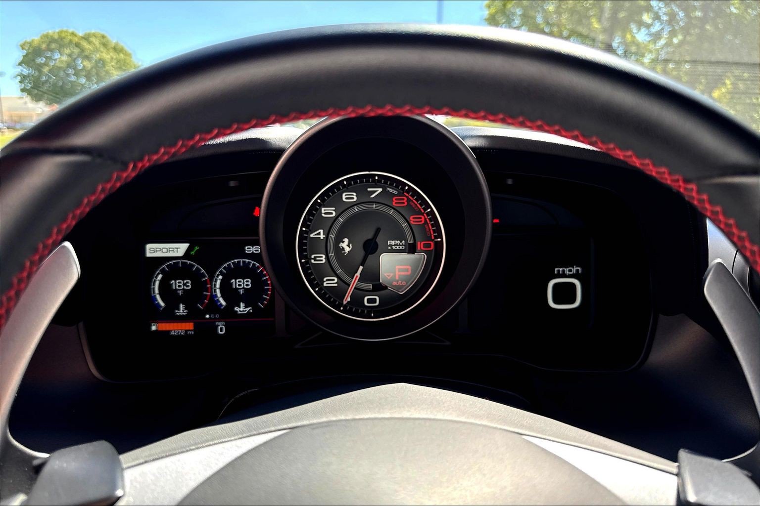 Used 2023 Ferrari F8 Spider RWD image 13