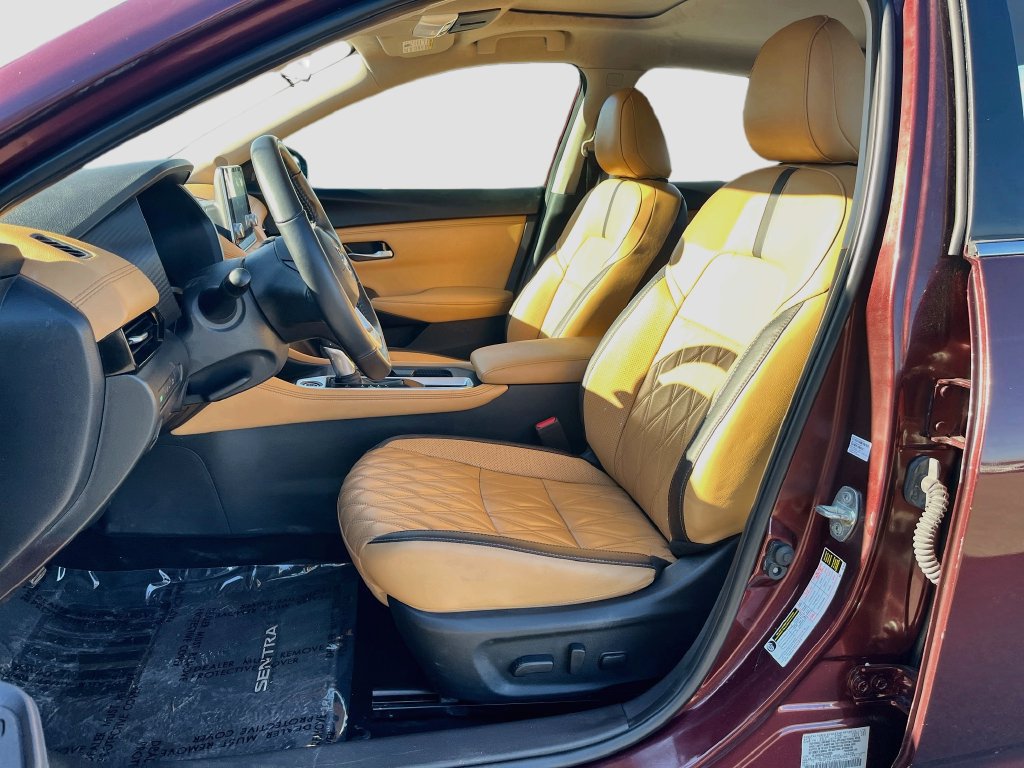 Used 2025 Nissan Sentra SV w/ SV Premium Package FWD image 20