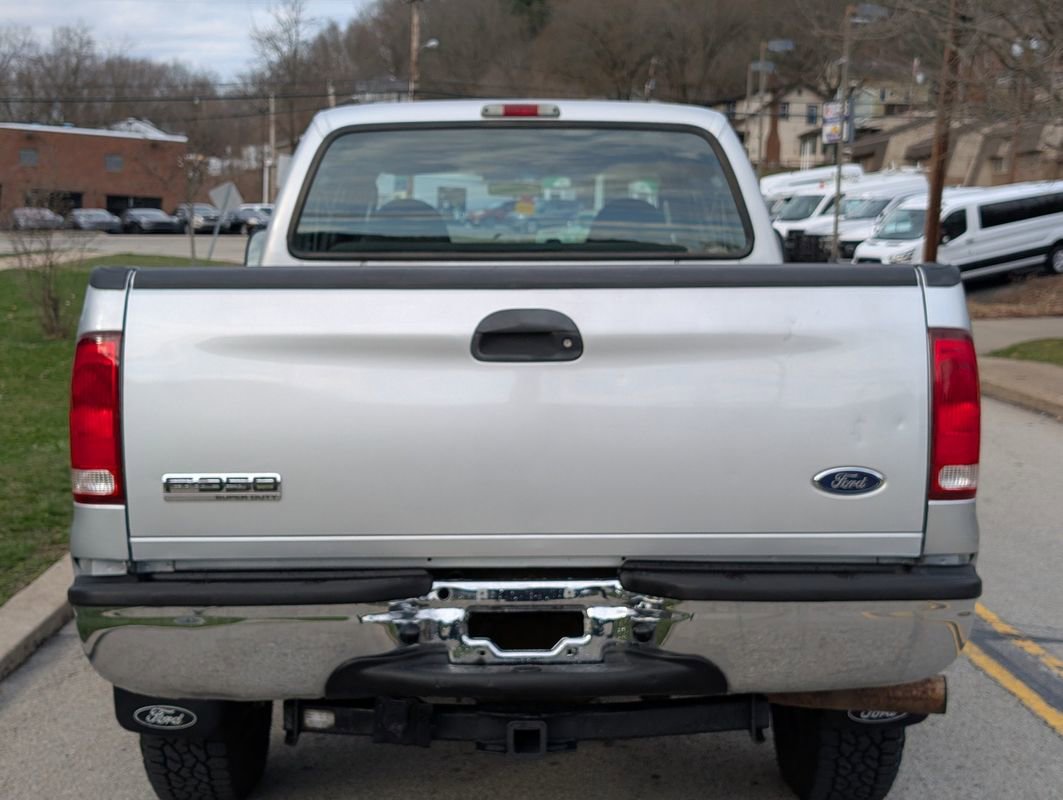 Used 2006 Ford F350 XL image 8