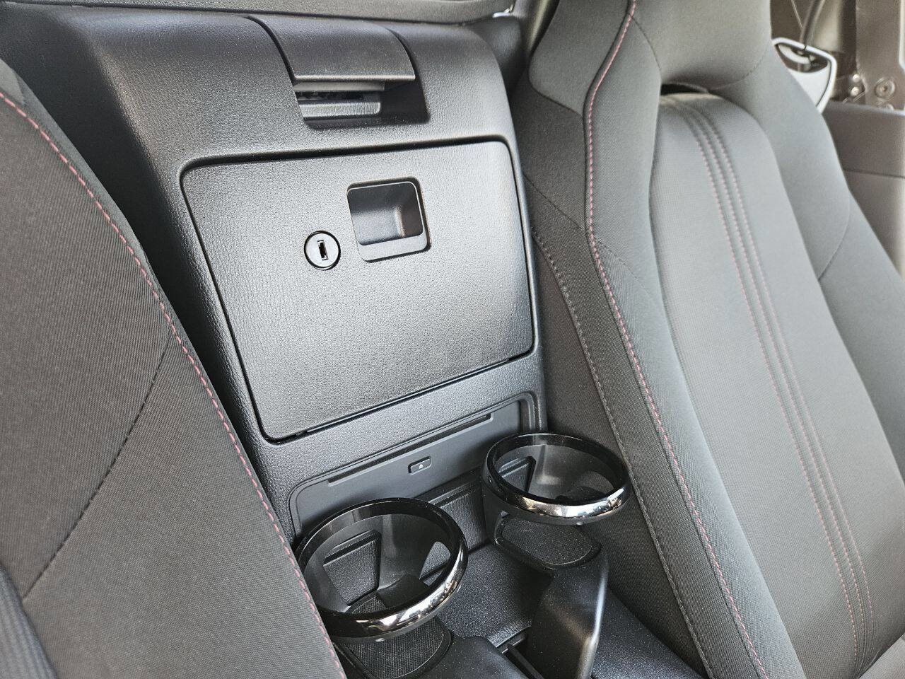 Used 2016 MAZDA MX-5 Miata Club image 15