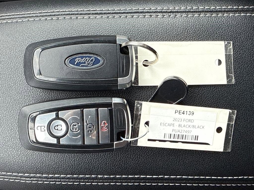 Used 2023 Ford Escape Active image 4