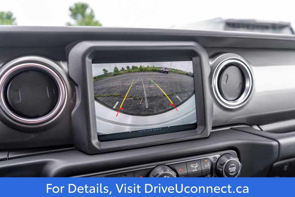 Used 2019 Jeep Wrangler Unlimited Sahara AWD/4WD image 30