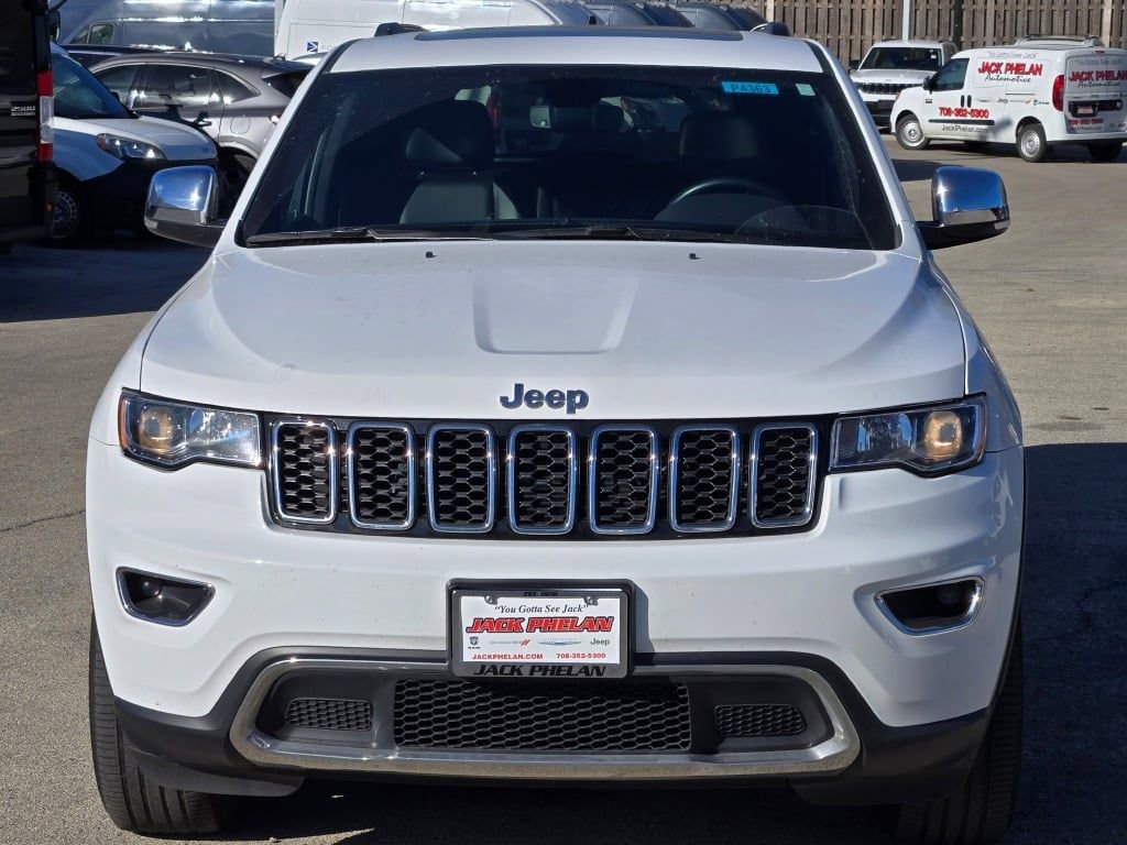 Certified 2022 Jeep Grand Cherokee Limited w/ Trailer Tow Group IV image 2