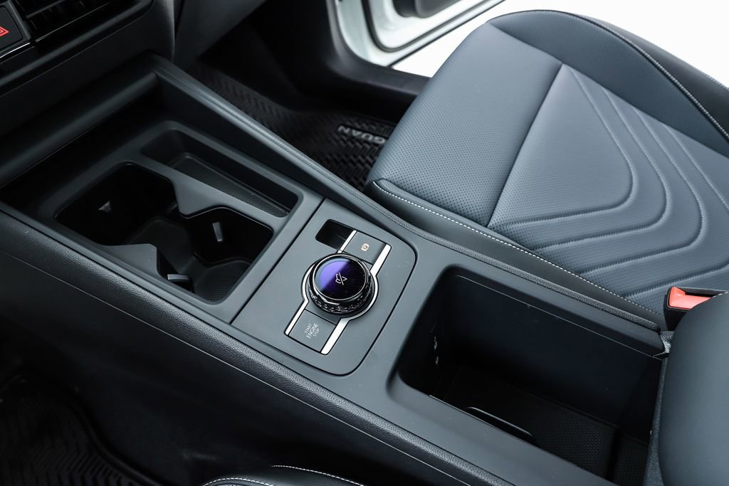 New 2026 Volkswagen Tiguan SE R-Line image 24