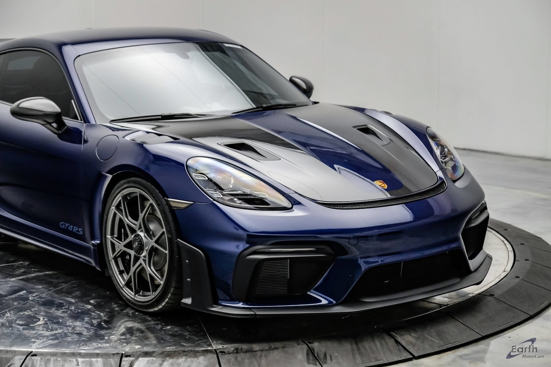 Used 2025 Porsche 718 Cayman GT4 RS RWD image 34