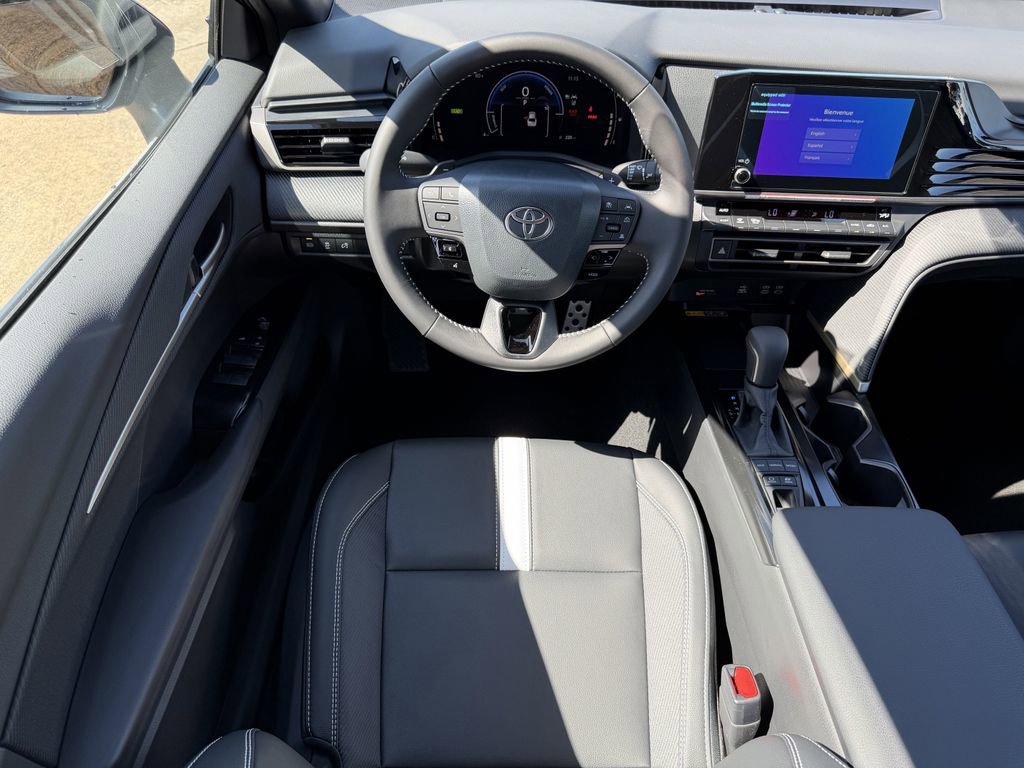Used 2026 Toyota Camry SE FWD image 14