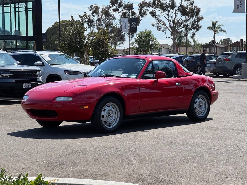 Used 1990 MAZDA MX-5 Miata RWD image 4