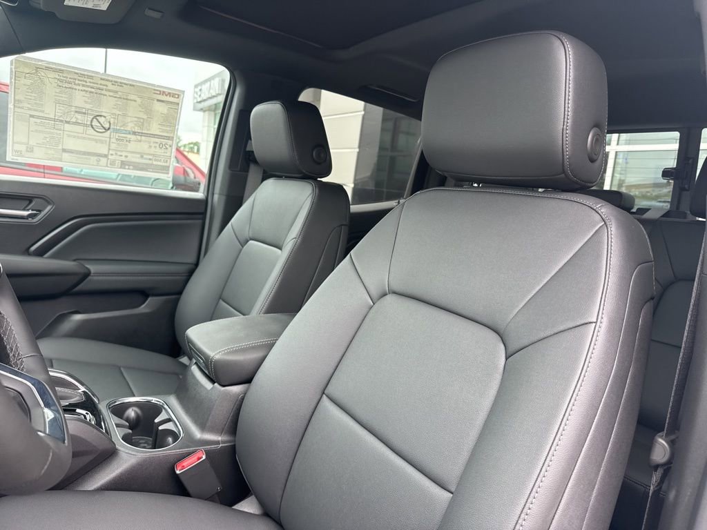 New 2026 GMC Canyon Elevation w/ Convenience Package image 22