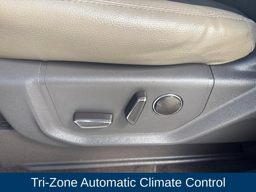 Used 2021 Ford Expedition Max Limited RWD image 15