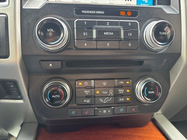 Used 2017 Ford F350 King Ranch image 31