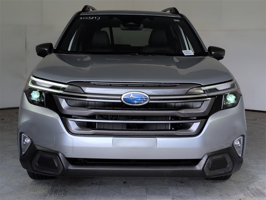 New 2025 Subaru Forester Limited image 3