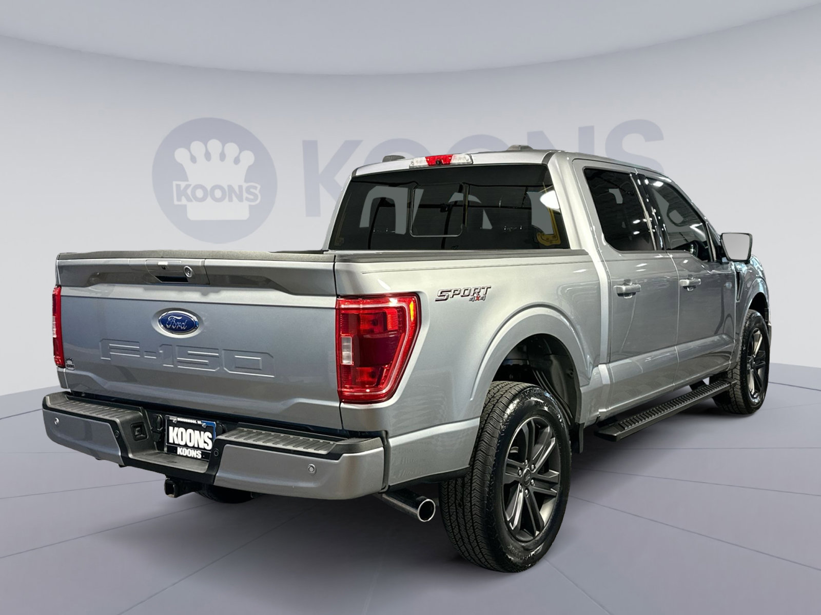 Used 2022 Ford F150 XLT w/ Equipment Group 302A High image 7