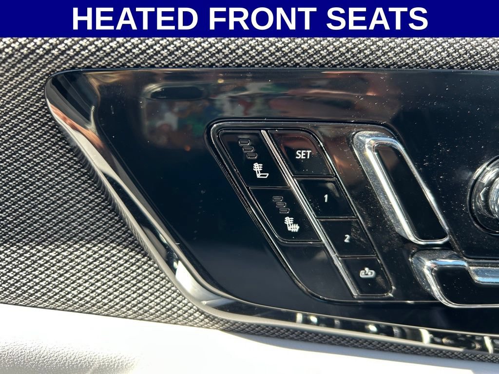 Used 2025 Cadillac Optiq Luxury 1 AWD/4WD image 6