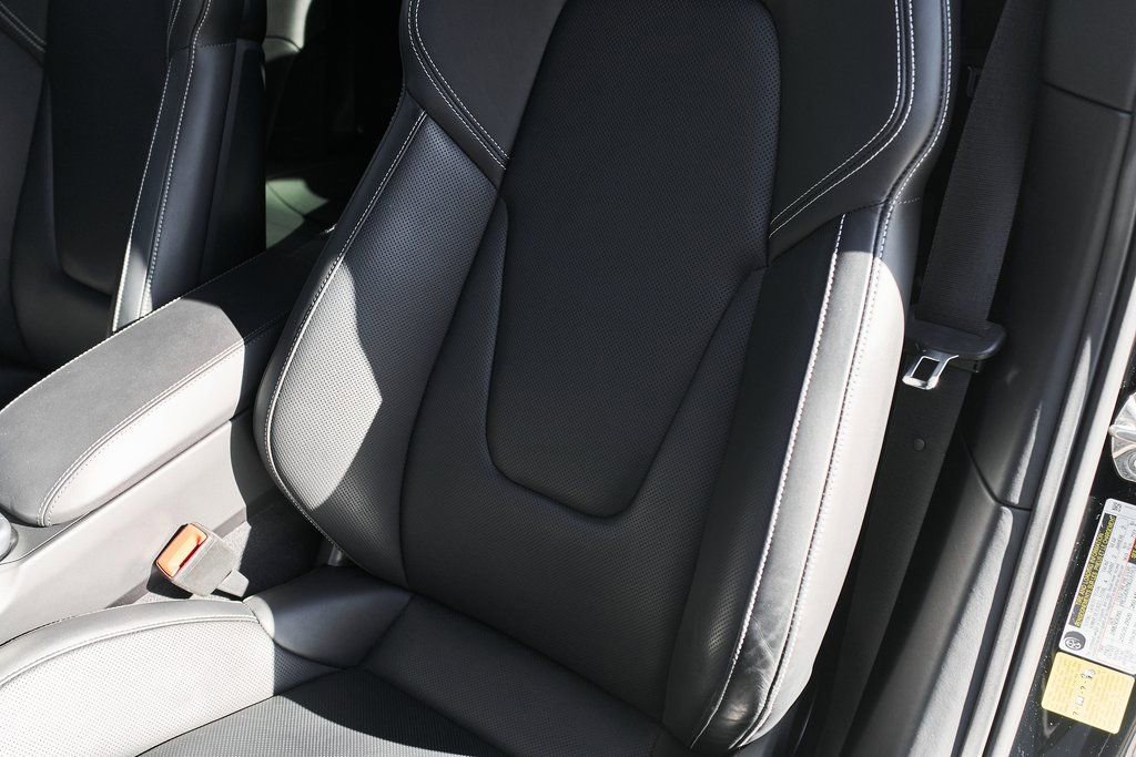 Used 2024 Porsche 911 Turbo AWD/4WD image 38