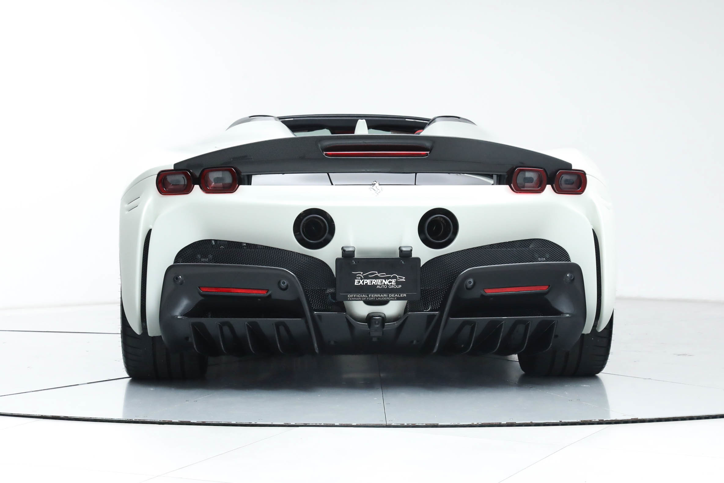 Certified 2025 Ferrari SF90 Spider AWD/4WD image 9