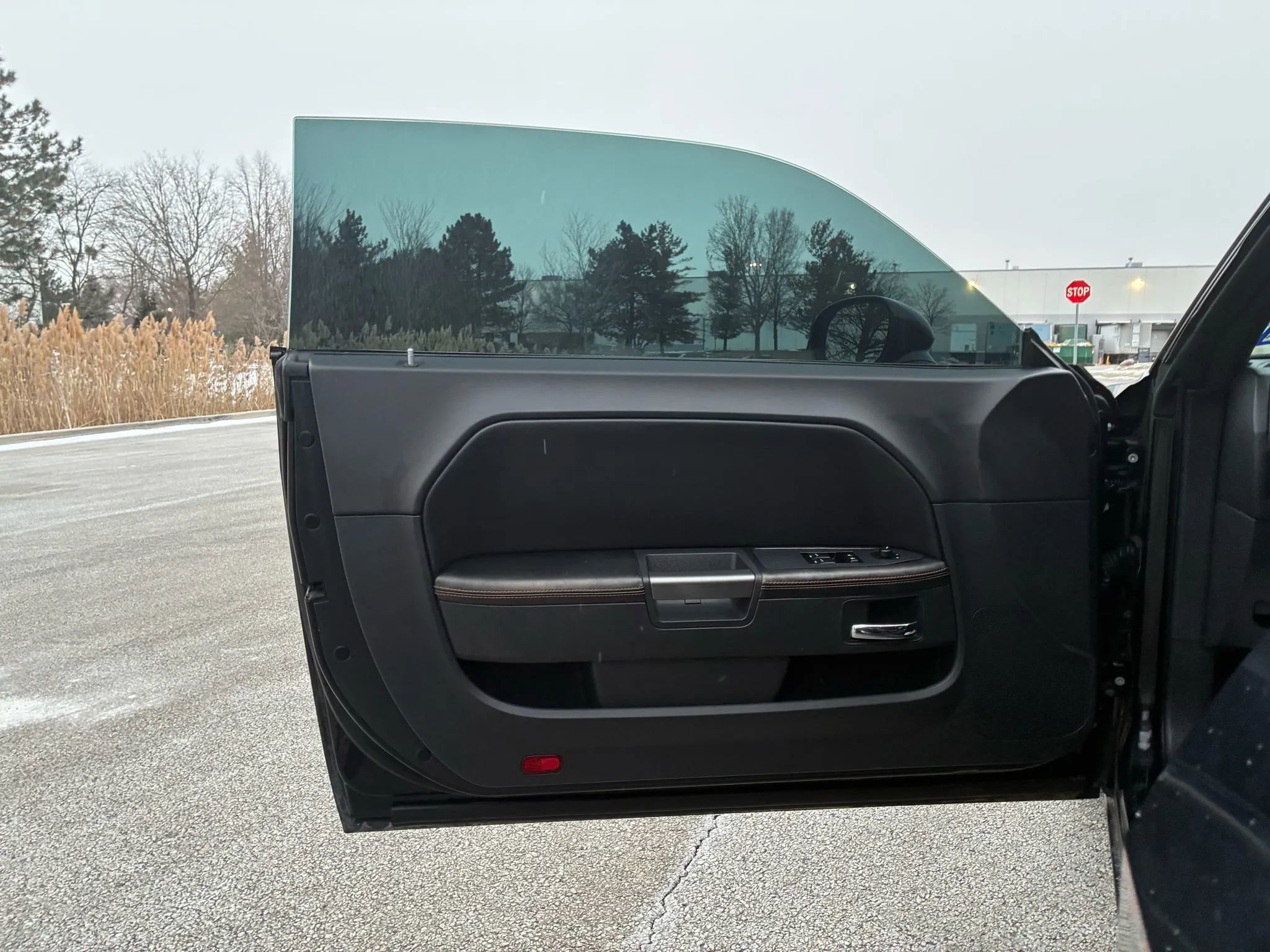 Used 2014 Dodge Challenger R/T image 12
