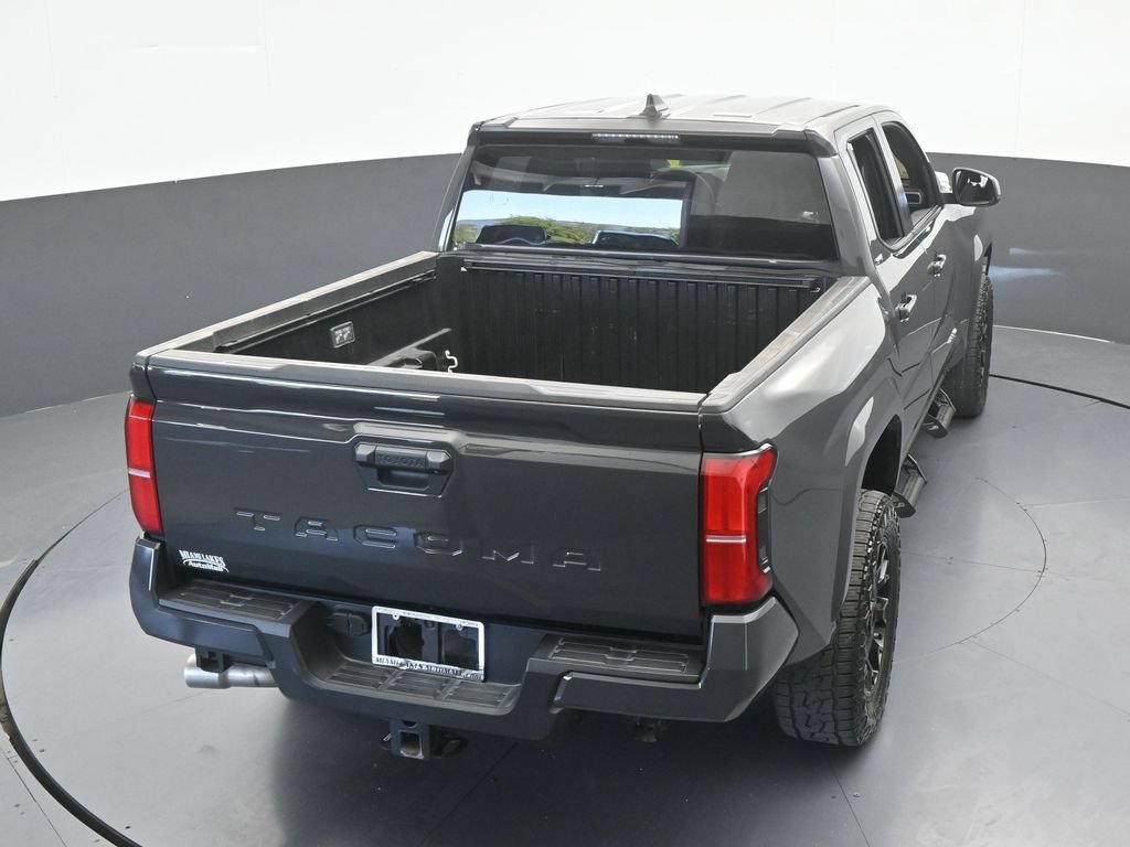 Used 2025 Toyota Tacoma SR5 RWD image 56