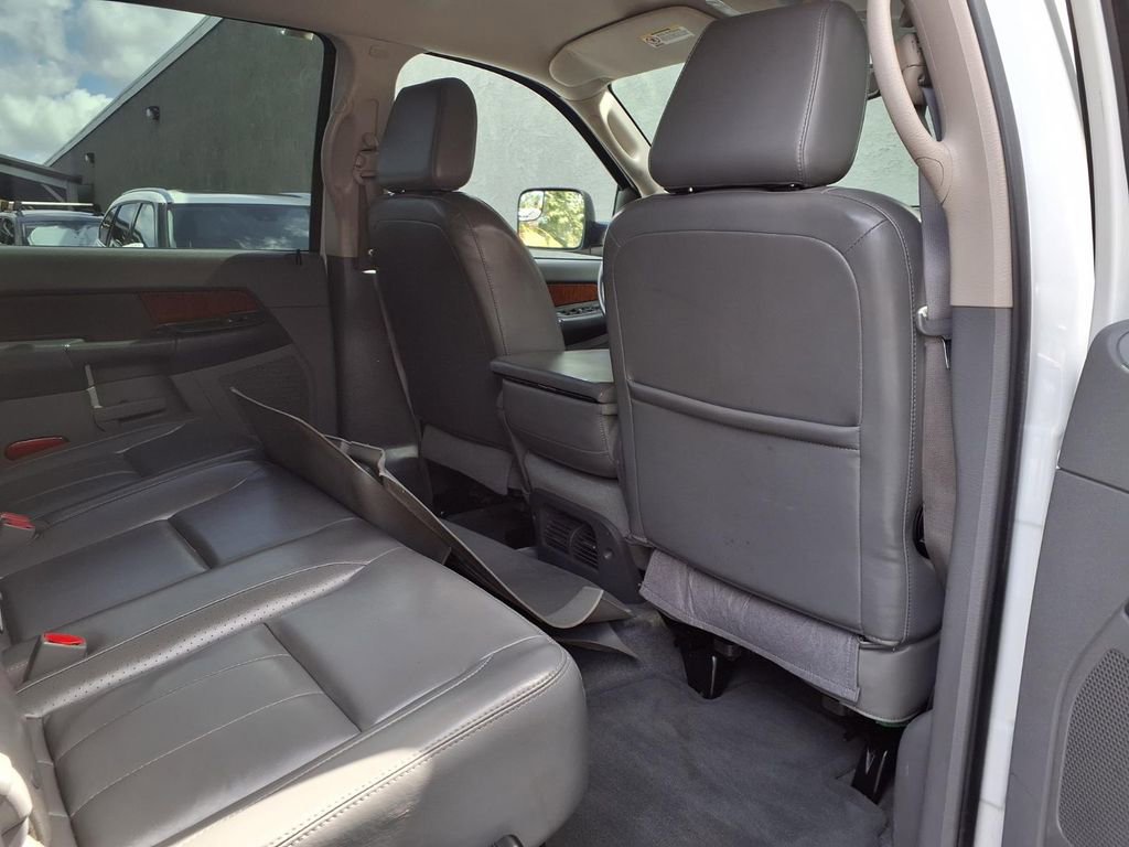 Used 2006 Dodge Ram 3500 Truck Laramie w/ Protection Group AWD/4WD image 21