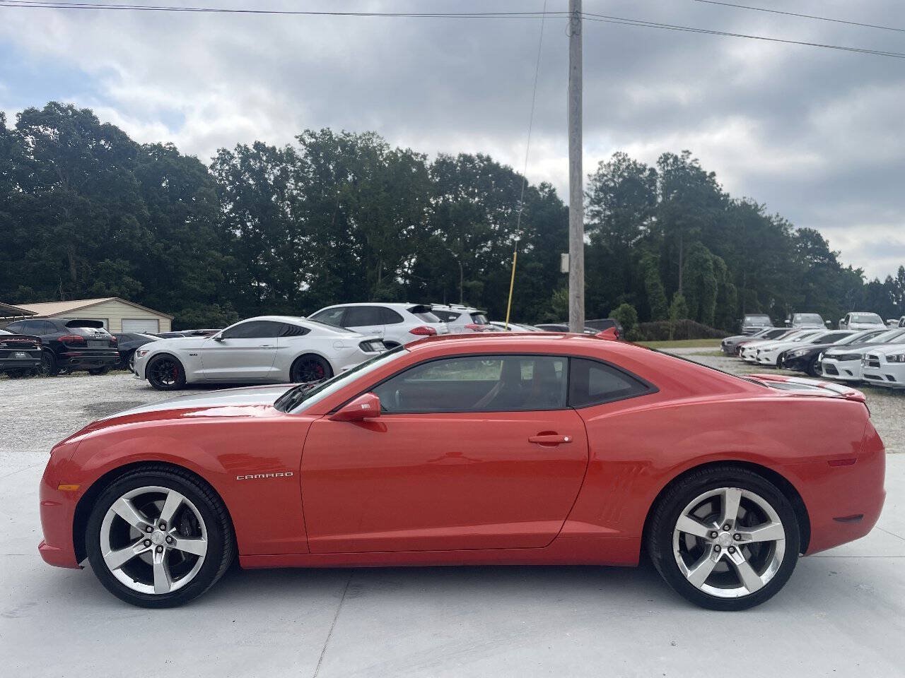 Used 2013 Chevrolet Camaro SS w/ RS Package RWD image 4