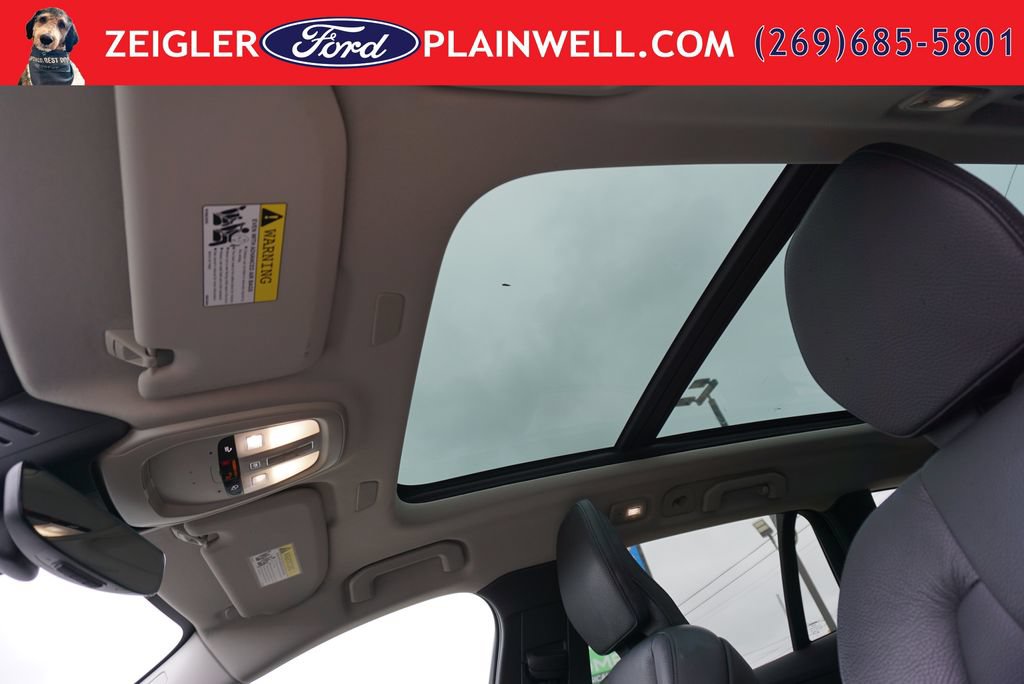 Used 2024 Volvo V60 B5 Cross Country Plus AWD/4WD image 19