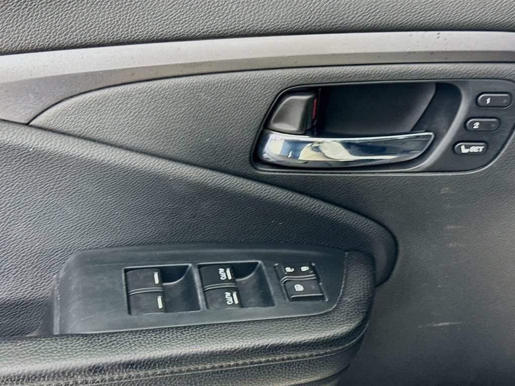 Certified 2022 Honda Pilot Special Edition image 23