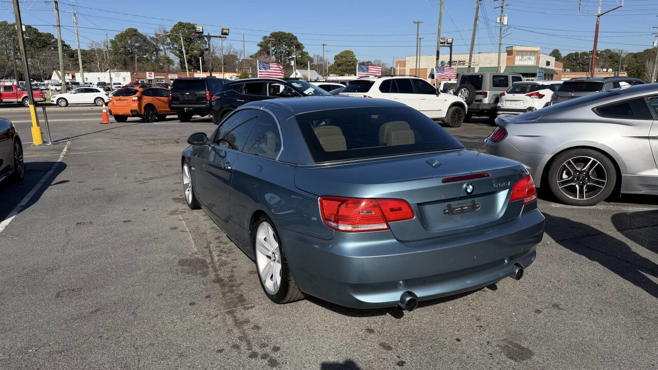 Used 2009 BMW 335i Convertible image 12