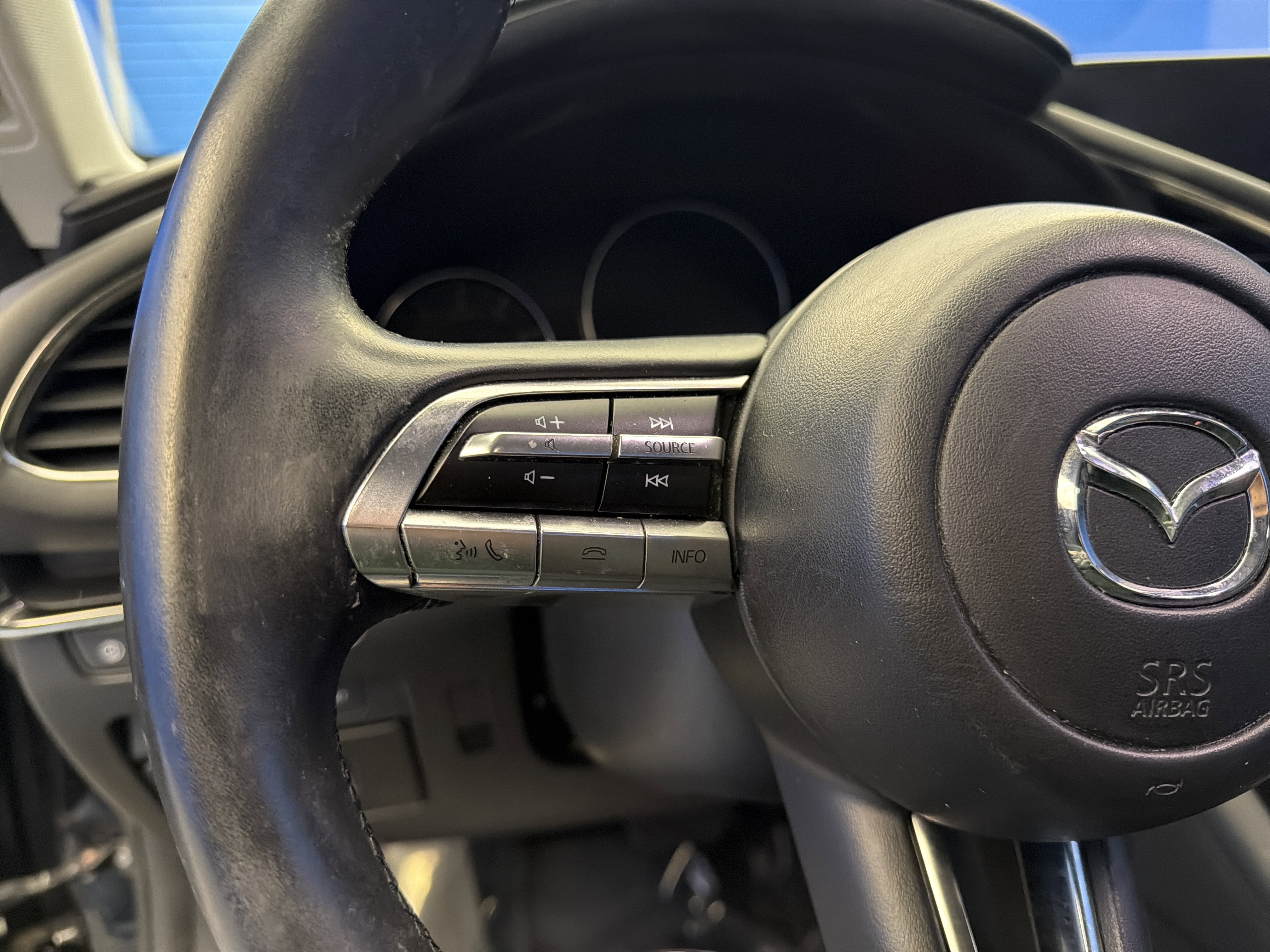 Used 2019 MAZDA MAZDA3 Sedan w/ Preferred Package image 16