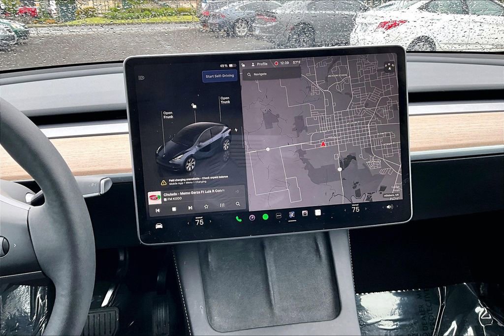 Used 2024 Tesla Model Y Long Range AWD/4WD image 8