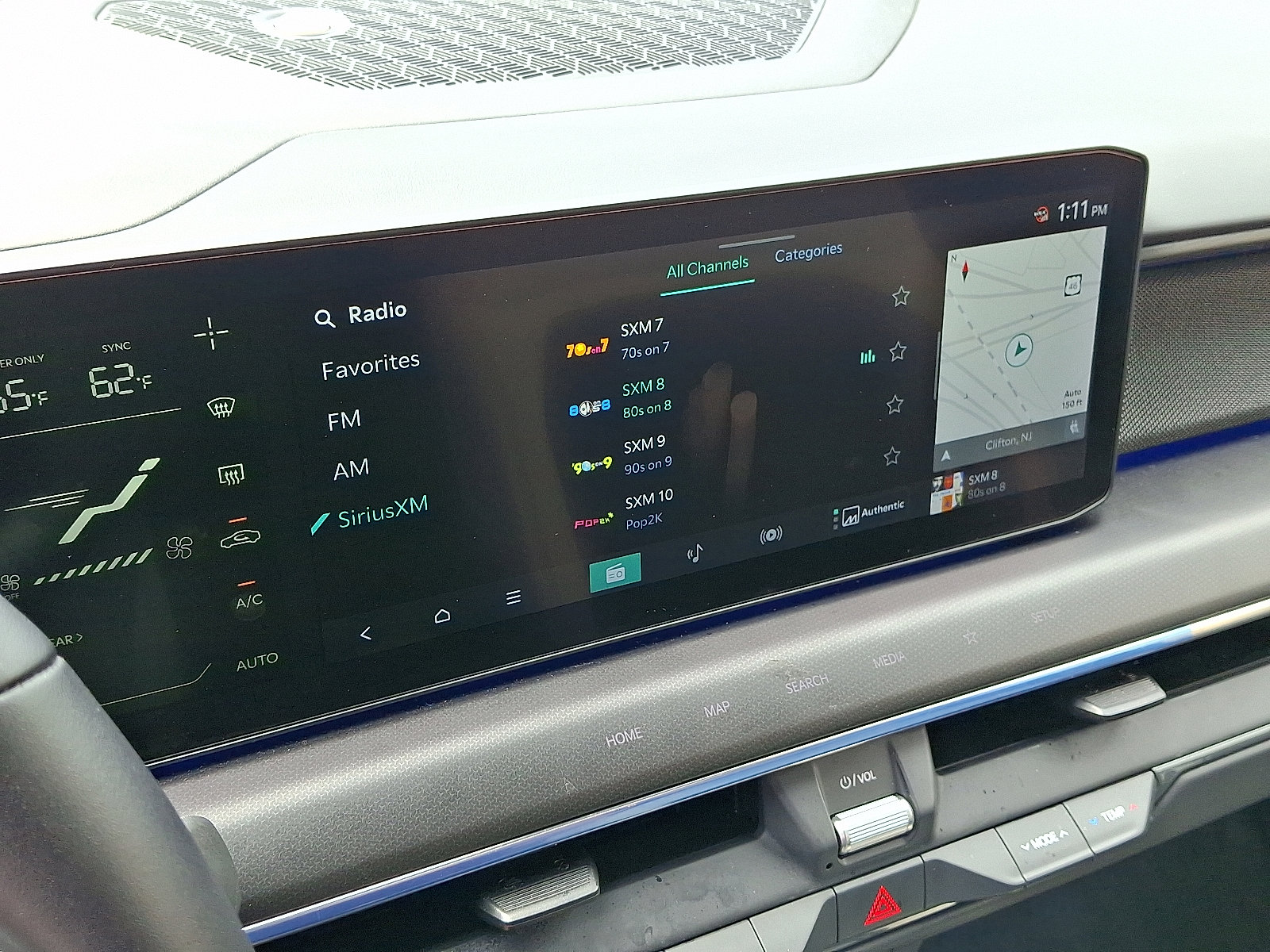 Used 2024 Kia EV9 GT-Line image 18