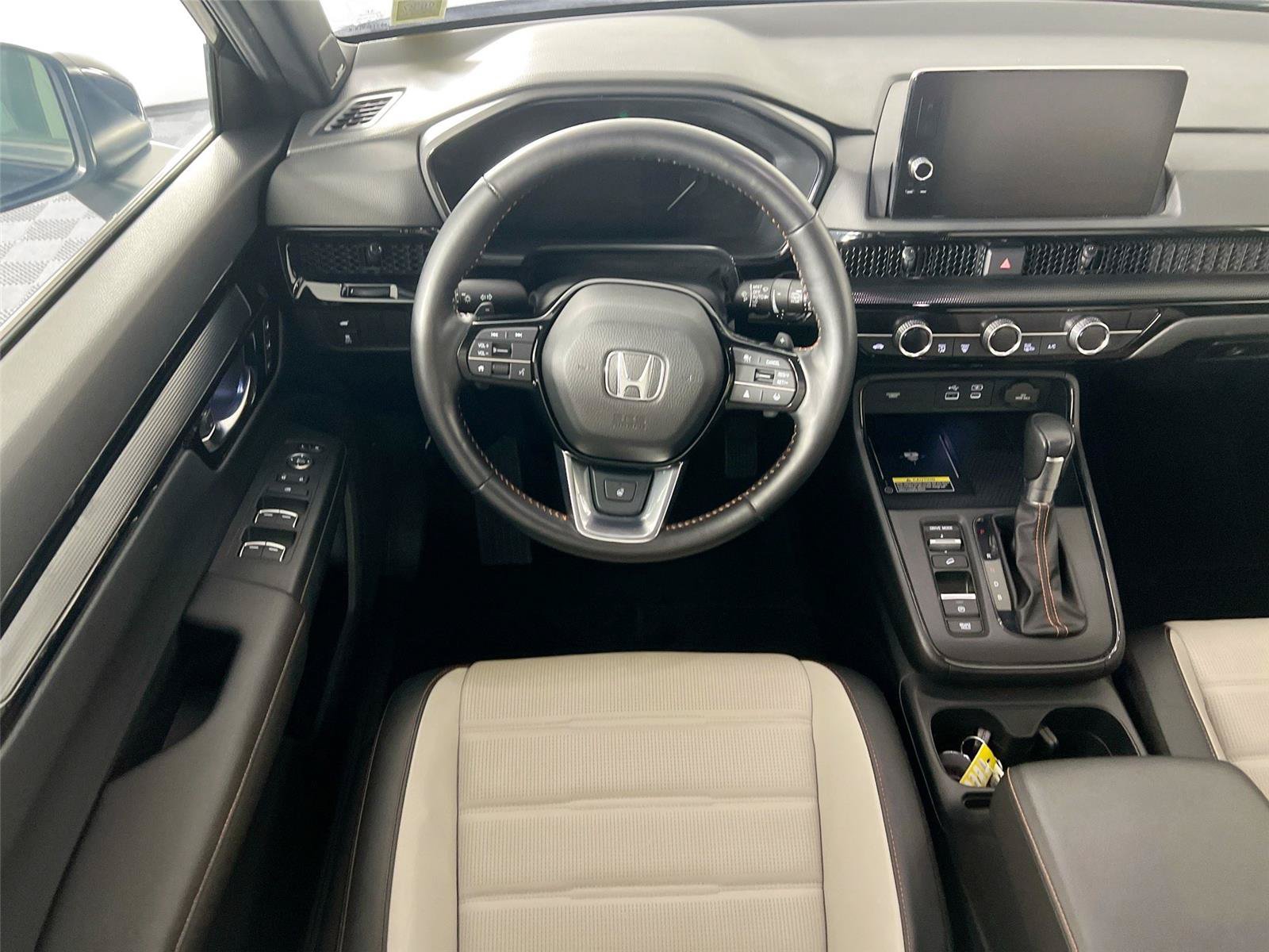 Used 2025 Honda CR-V Sport Touring image 24