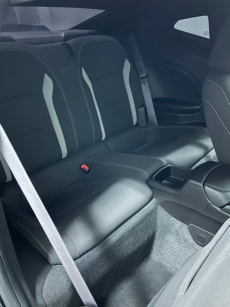 Used 2017 Chevrolet Camaro SS image 11